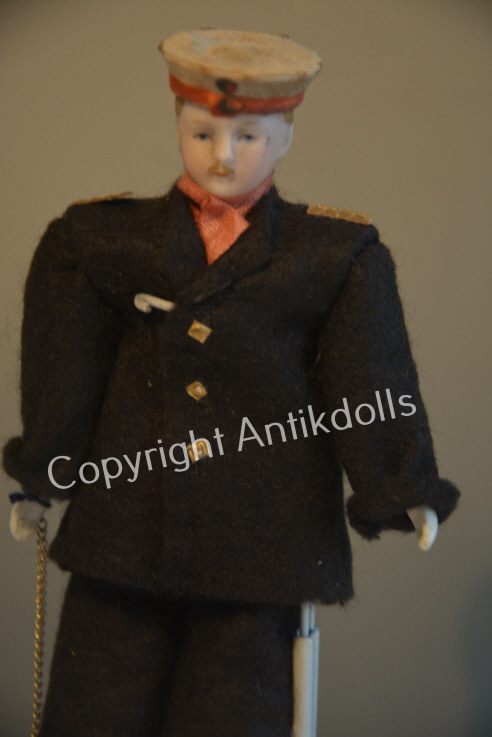 Puppenstubenmann mit Hunden